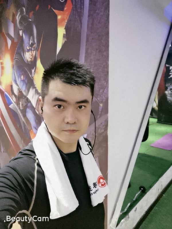 会飞的猪蹄花的第一张照片--汕头相亲服务中心