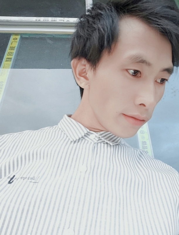 寻找下一个路口的第一张照片--汕头相亲服务中心