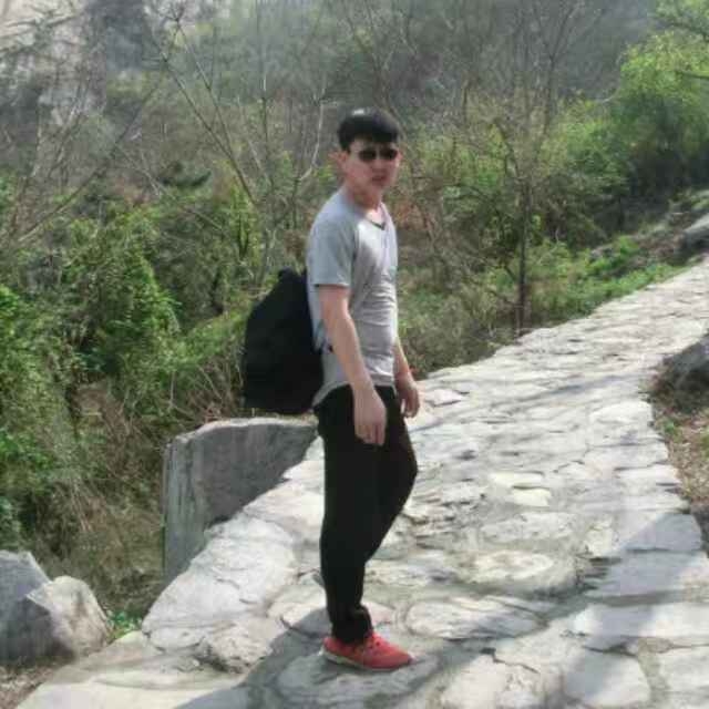 薛俊贤的第一张照片--汕头相亲服务中心