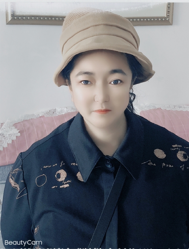 蕾蕾的第一张照片--汕头相亲服务中心