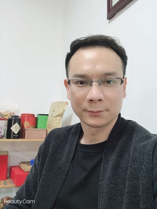 韦的第一张照片--汕头相亲服务中心