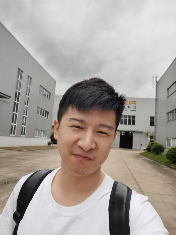 二叔的第二张照片--汕头相亲服务中心