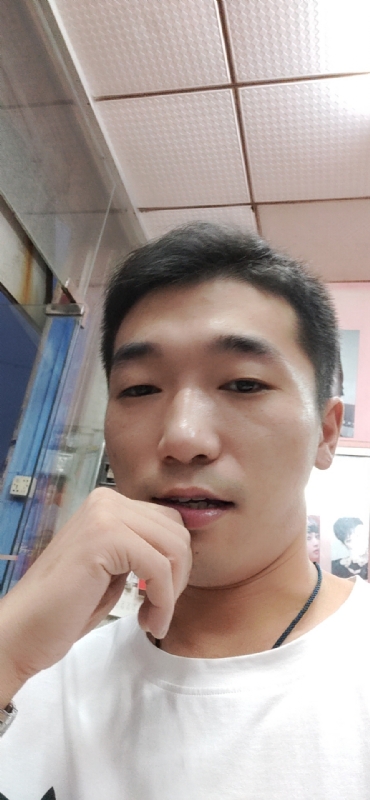 须臾数年的第五张照片--汕头相亲服务中心