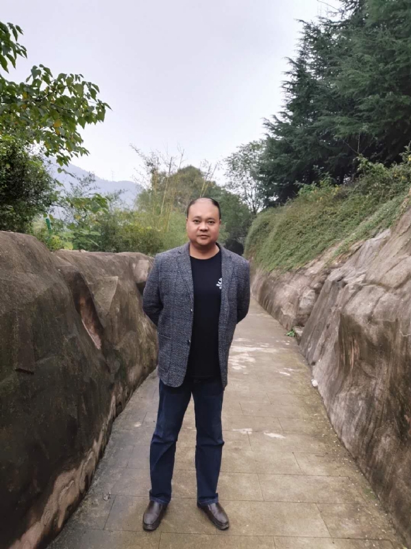 玉竹的第三张照片--汕头相亲服务中心