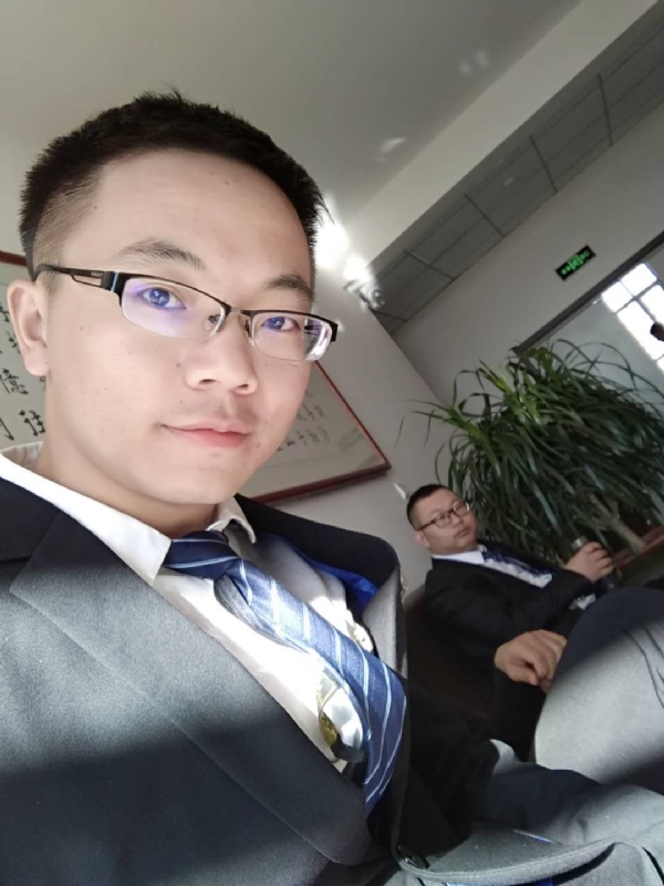 94ever的第一张照片--汕头相亲服务中心