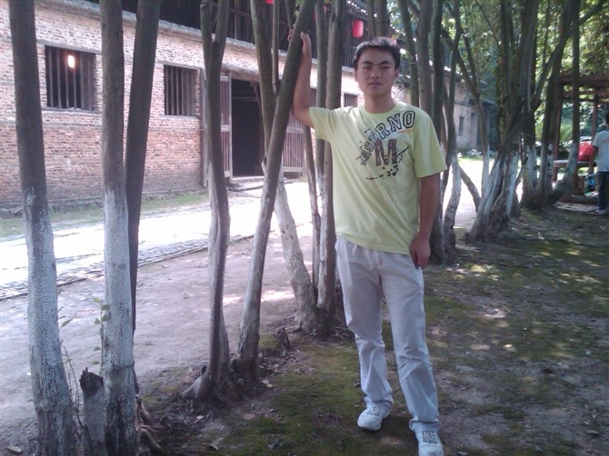 踏歌行的第一张照片--汕头相亲服务中心