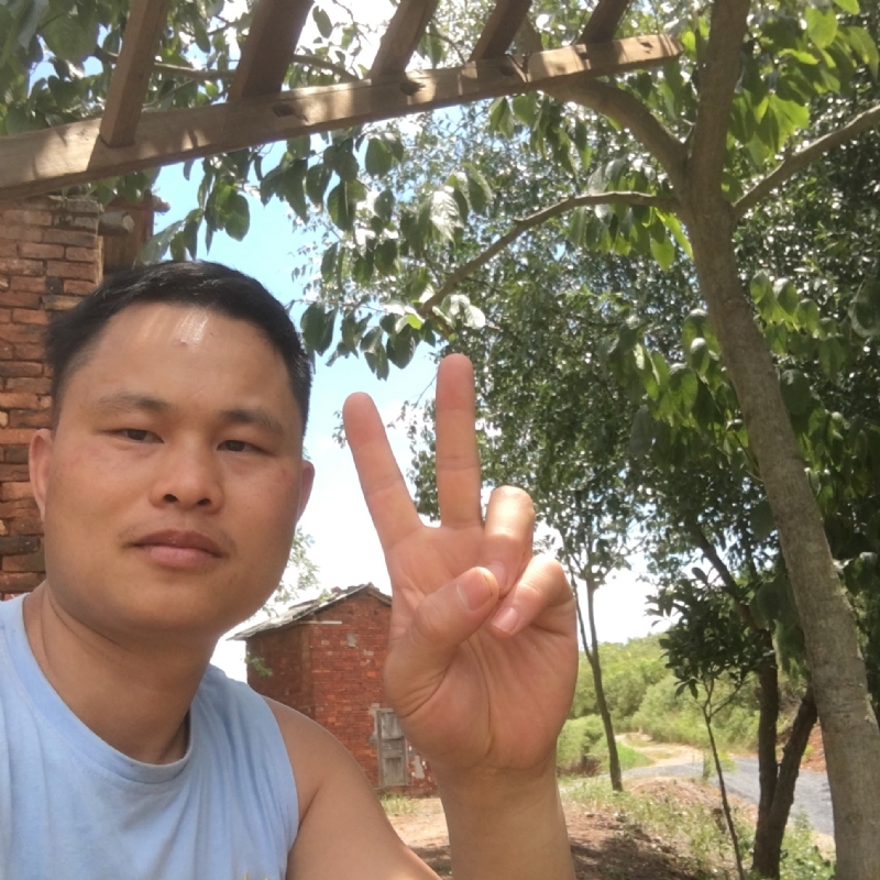 郴州王婆说媒的第五张照片--汕头相亲服务中心