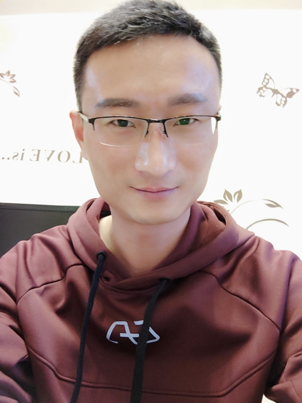 魅影的第一张照片--汕头相亲服务中心