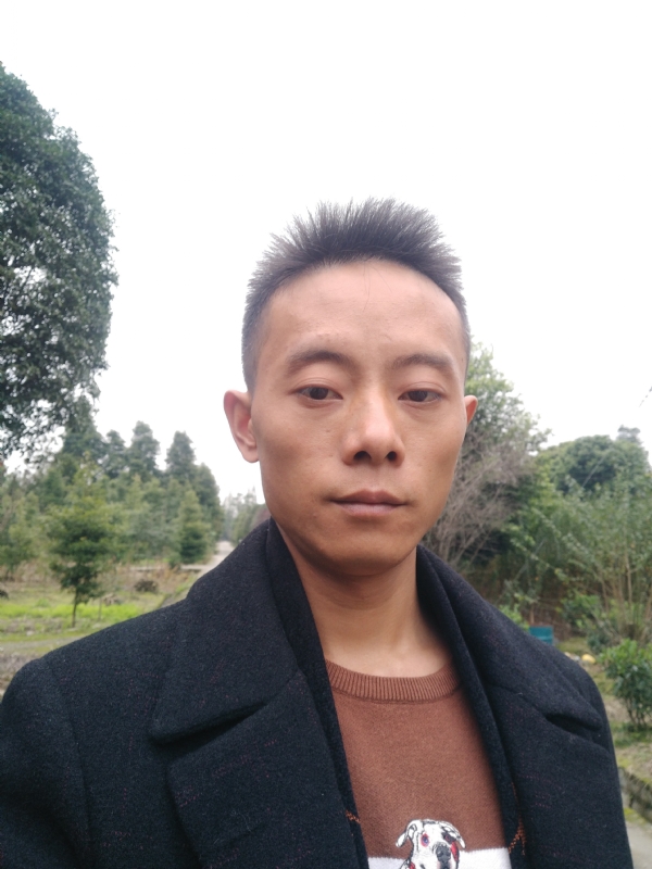 携手白头的第二张照片--汕头相亲服务中心