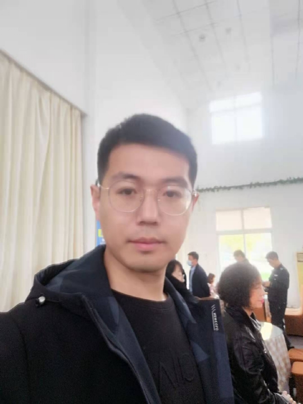 开心的你的第二张照片--汕头相亲服务中心