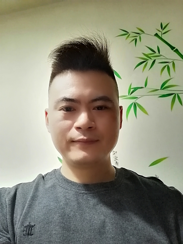 阿旭的第一张照片--汕头相亲服务中心