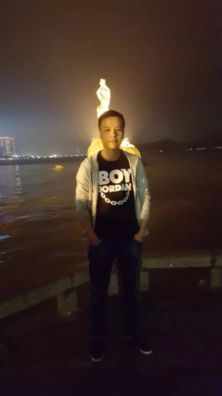 清风徐来。的第一张照片--汕头相亲服务中心