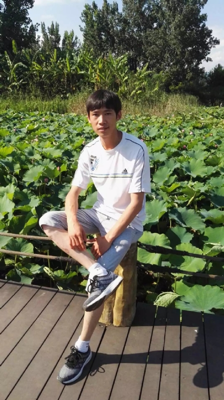 洛佐山娃的第一张照片--汕头相亲服务中心