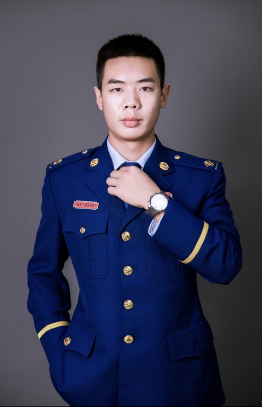 YANG的第一张照片--汕头相亲服务中心