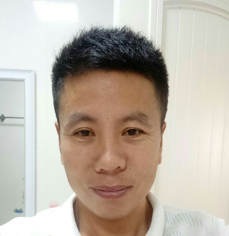 开心就好的第一张照片--汕头相亲服务中心