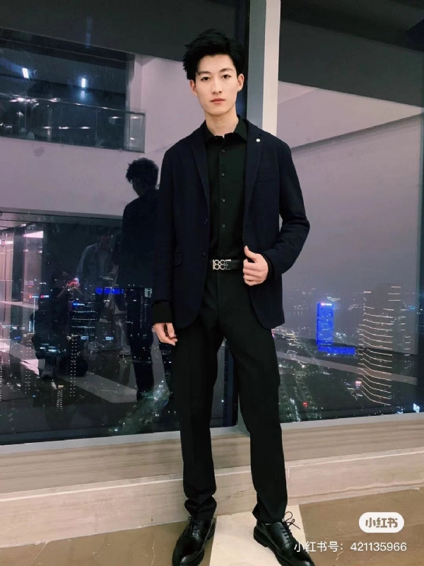 请来爱我的第二张照片--汕头相亲服务中心