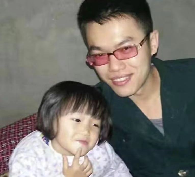 咖啡泡茶的第一张照片--汕头相亲服务中心