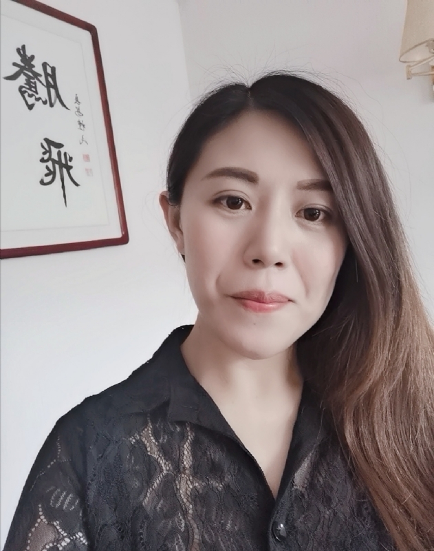 weiwei的第一张照片--汕头相亲服务中心