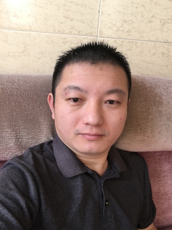 曲怀觞的第一张照片--汕头相亲服务中心