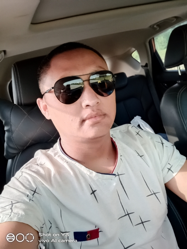 寻缘的第一张照片--汕头相亲服务中心