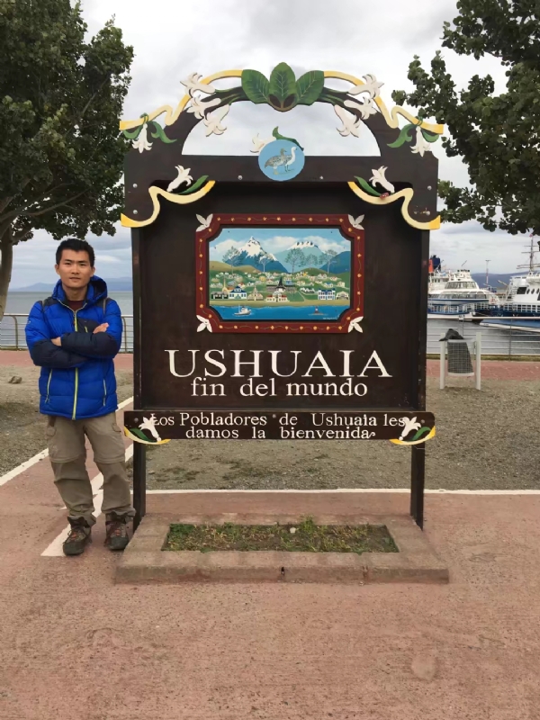 龍少的第一张照片--汕头相亲服务中心