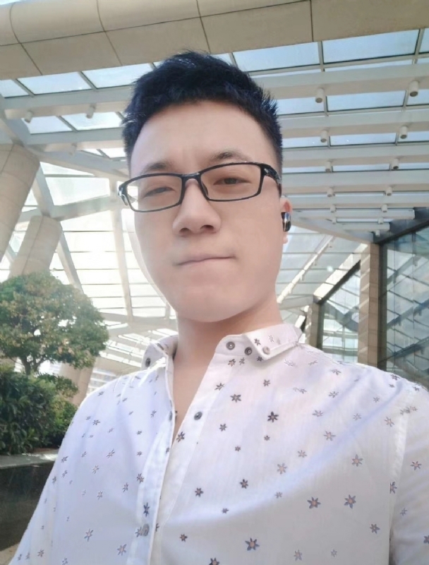 你是人间四月天的第一张照片--汕头相亲服务中心