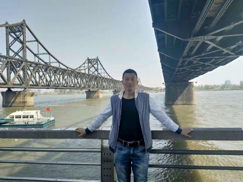 真心交友的第一张照片--汕头相亲服务中心