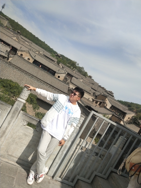 暗夜的第一张照片--汕头相亲服务中心