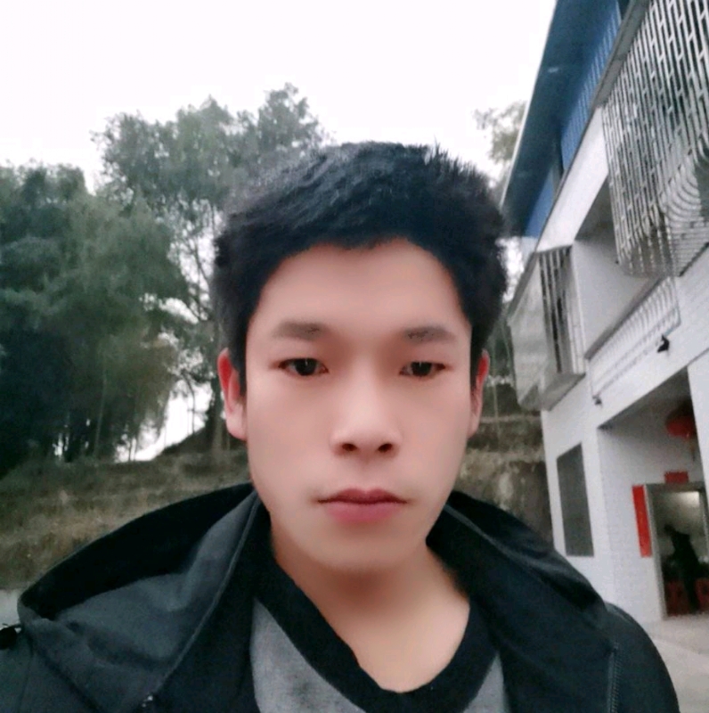 不离不弃的第一张照片--汕头相亲服务中心