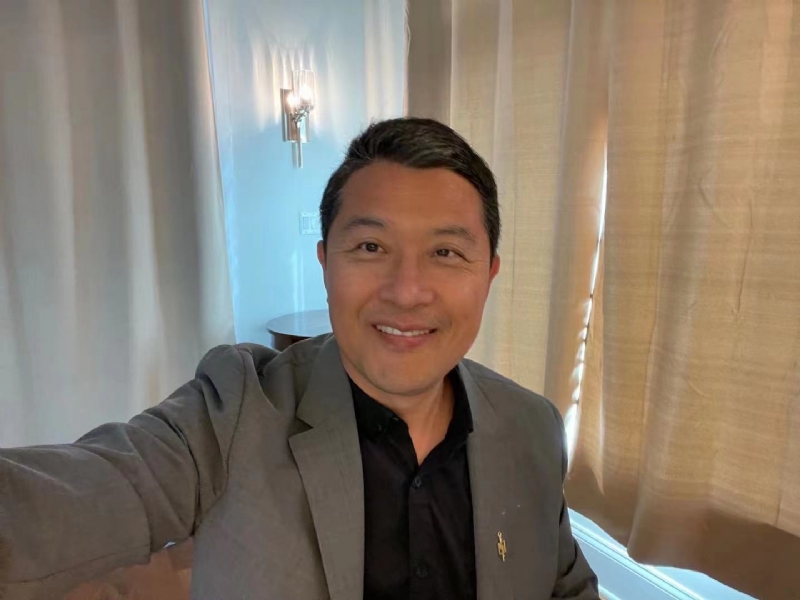 笑看风云的第一张照片--汕头相亲服务中心