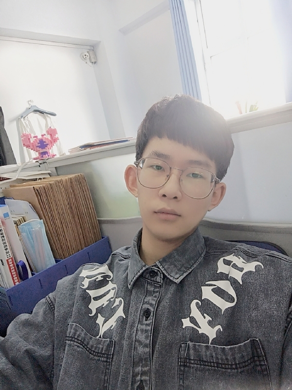 小火龙的第一张照片--汕头相亲服务中心