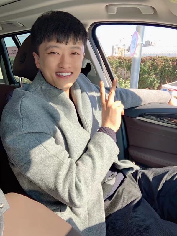 炫甫的第一张照片--汕头相亲服务中心