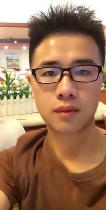 哈哈哈哈的第二张照片--汕头相亲服务中心