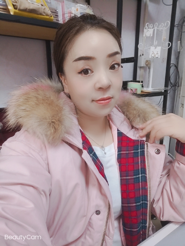 爱雨的第一张照片--汕头相亲服务中心