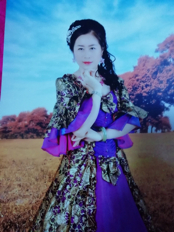 清水芙蓉的第二张照片--汕头相亲服务中心