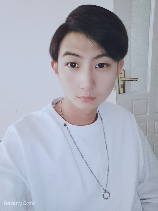 漠然的第三张照片--汕头相亲服务中心