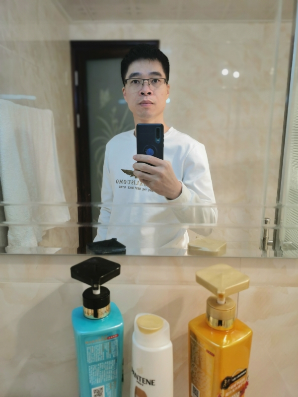 期待缘分的第二张照片--汕头相亲服务中心