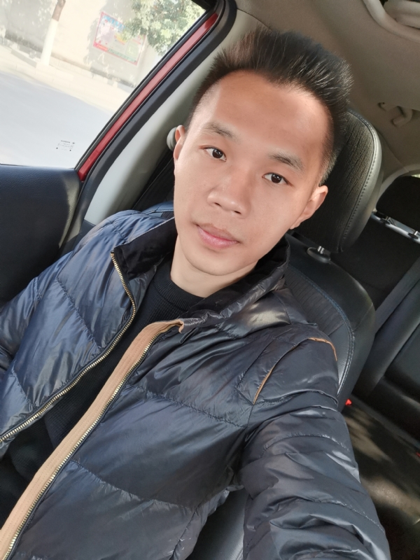 Han的第二张照片--汕头相亲服务中心