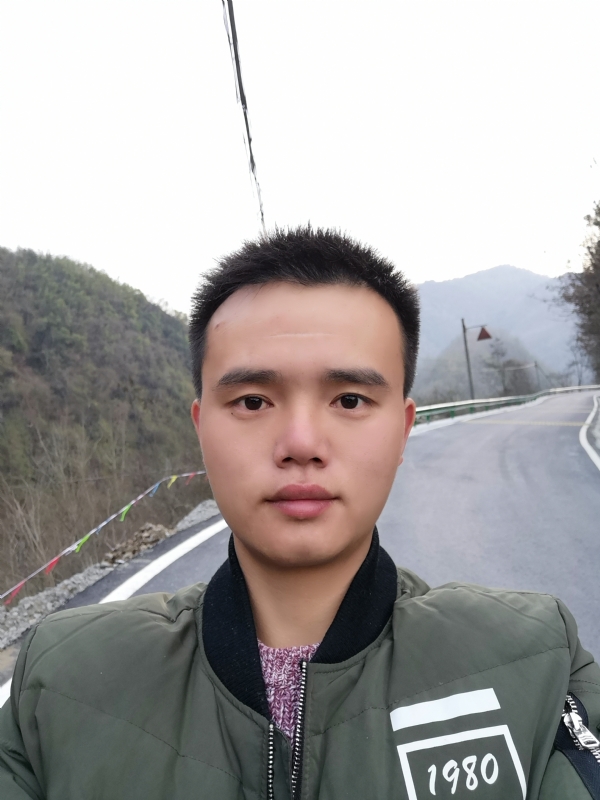 年华零落成诗的第一张照片--汕头相亲服务中心