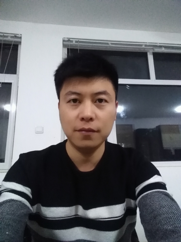 呵呵的第一张照片--汕头相亲服务中心