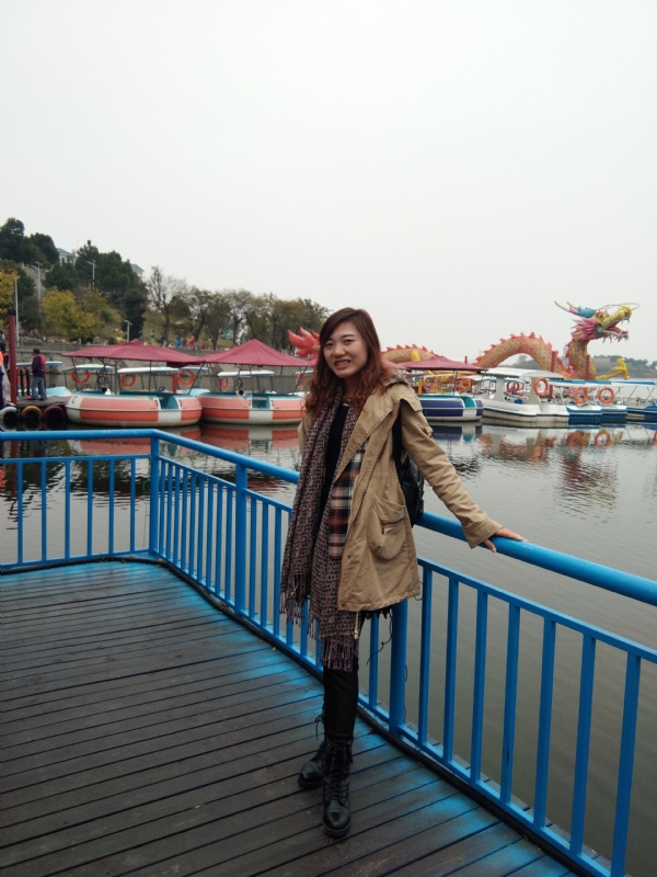 hely的第二张照片--汕头相亲服务中心