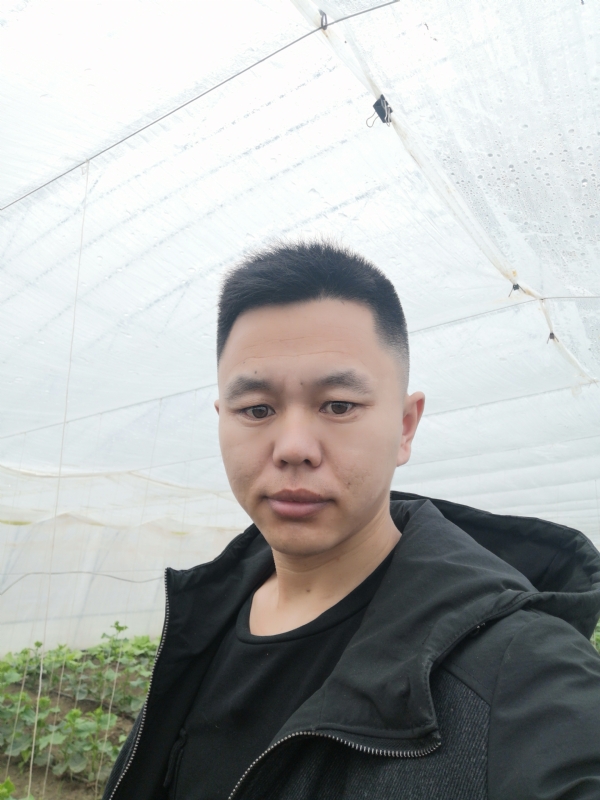 宇成的第一张照片--汕头相亲服务中心