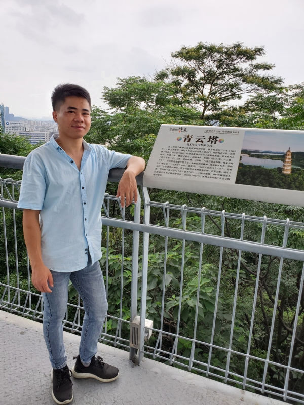 尚德的第一张照片--汕头相亲服务中心