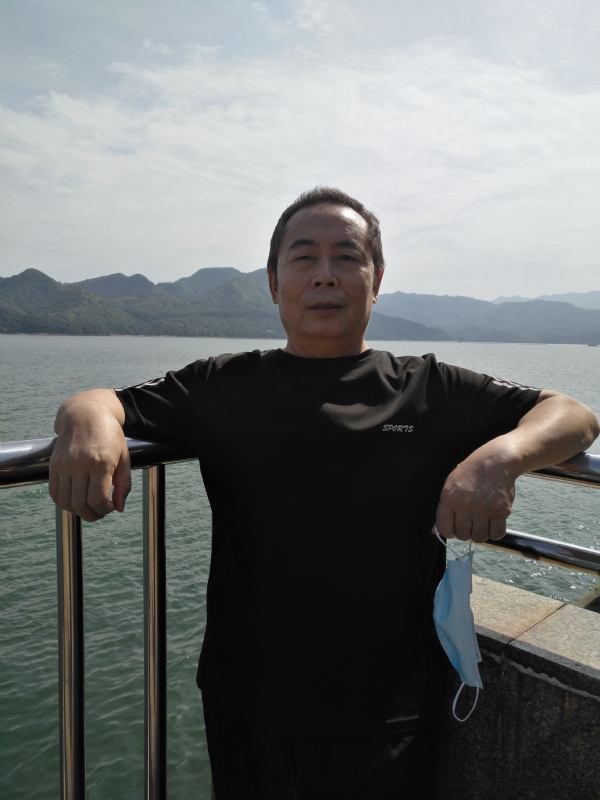 重振雄风的第四张照片--汕头相亲服务中心