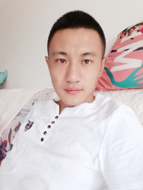 海阔天空的第一张照片--汕头相亲服务中心