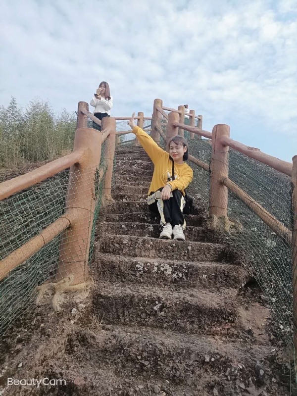 珠珠的第一张照片--汕头相亲服务中心