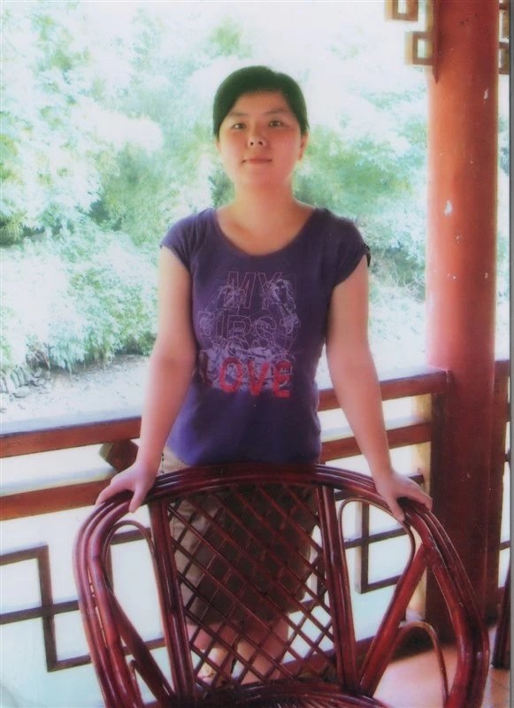 小家碧玉19的第一张照片--汕头相亲服务中心