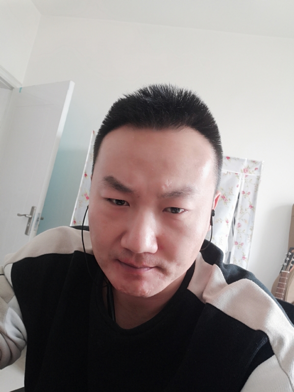 曹先森的第一张照片--汕头相亲服务中心