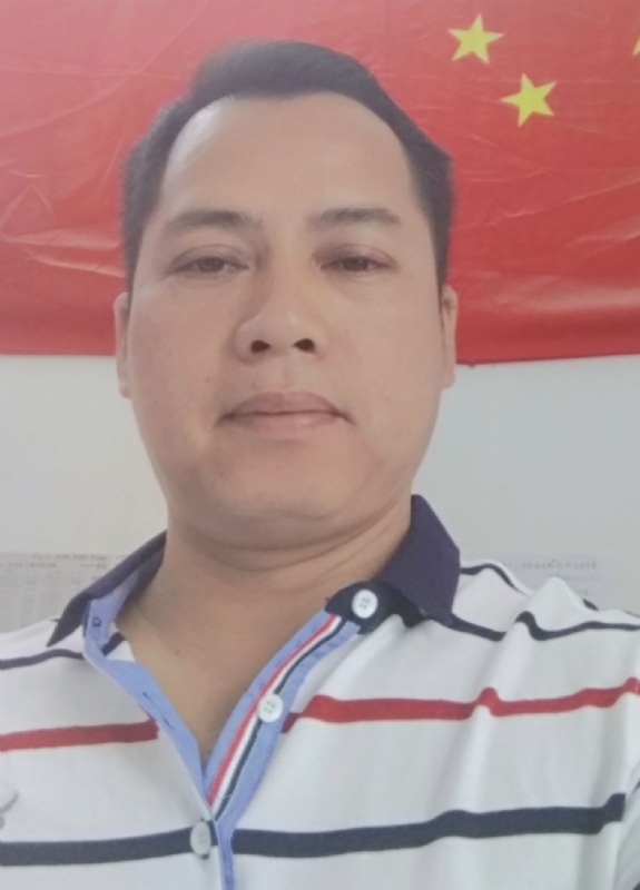 隆哥的第四张照片--汕头相亲服务中心