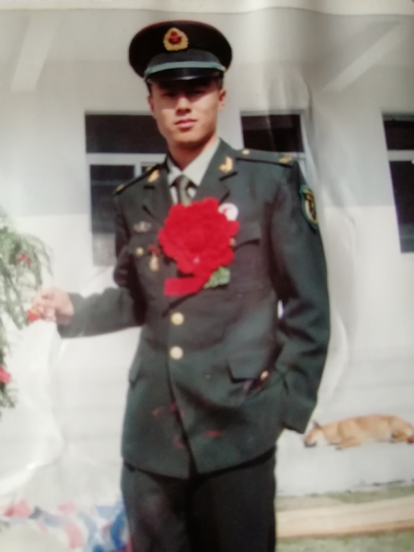 小虎的第一张照片--汕头相亲服务中心